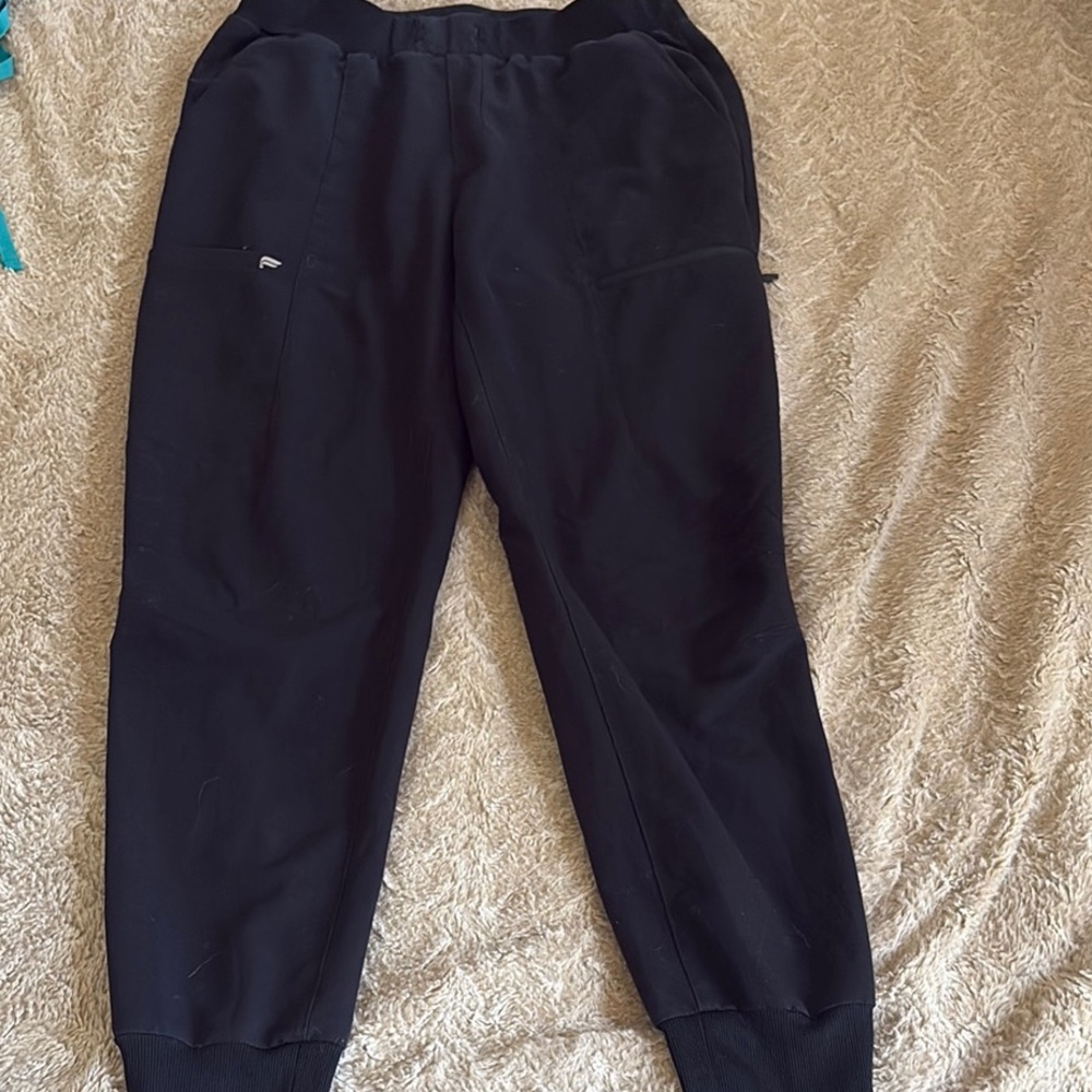 Black Fabletics Jogger scrubs size medium